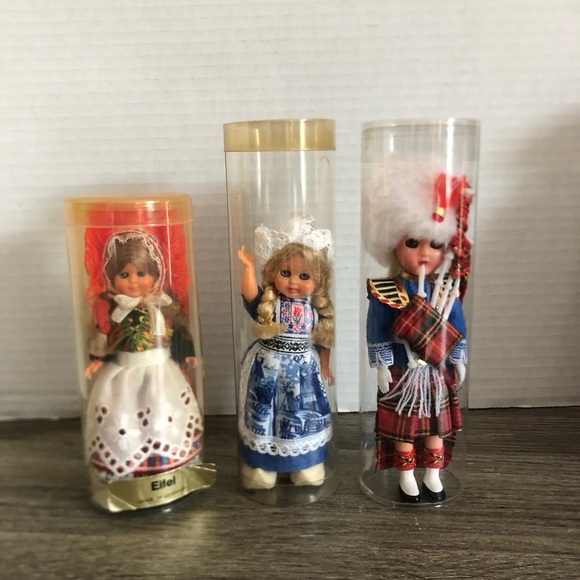 Vtg Multi-Cultural Doll Collection - Picture 6 of 10